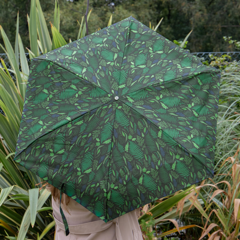 Totes ECO Tiny X-tra Strong 5 Section Folding Umbrella - Fern